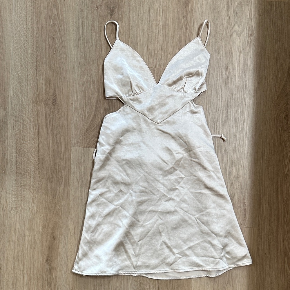 Stella Laguna Beach Cream Mini Dress